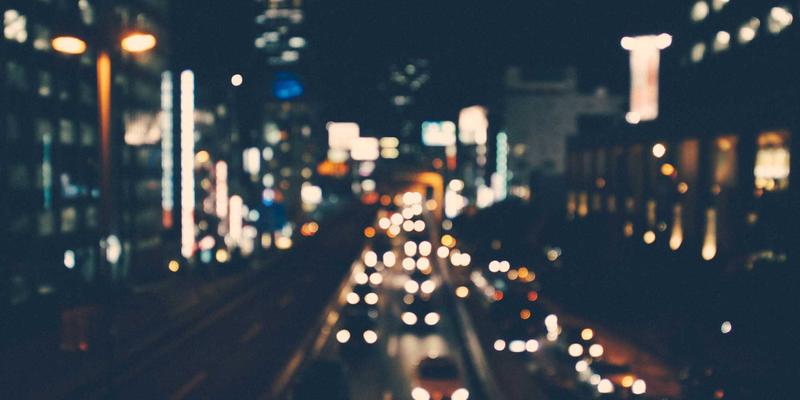 网络技术新纪元：基于P4的可编程交换机如何重塑超大规模数据中心